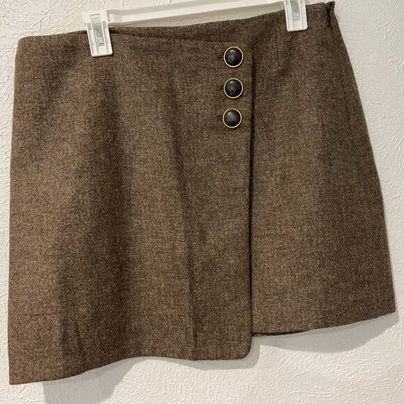 Short Skirt in wool - Picture 3 of 7